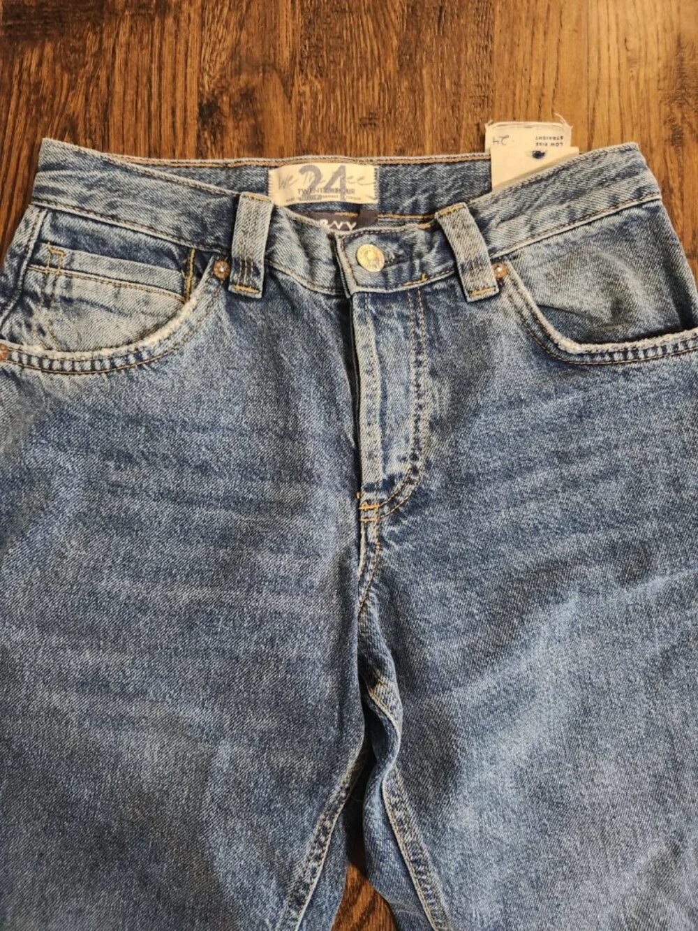 We the Free NWOT CRVY Siren Low Rise Straight Leg Jeans Blue size 24